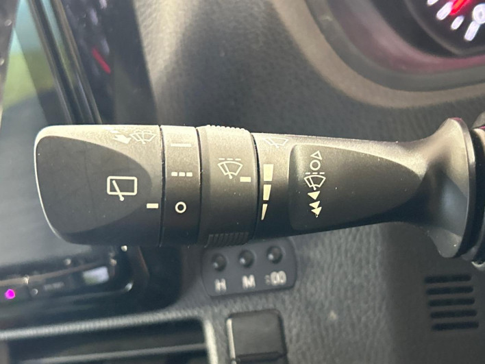 2020 Toyota Voxy 3BA-ZRR80W (UW-69ef590679be8)[10]