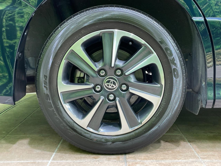 2021 Toyota Noah 3BA-ZRR80W (UW-69ef59080f9ba)[7]