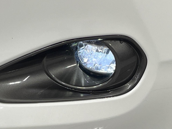 2014 Toyota Harrier DBA-ZSU60W (UW-69ef59082c4c4)[11]