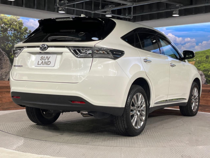 2014 Toyota Harrier DBA-ZSU60W (UW-69ef59082c4c4)[21]