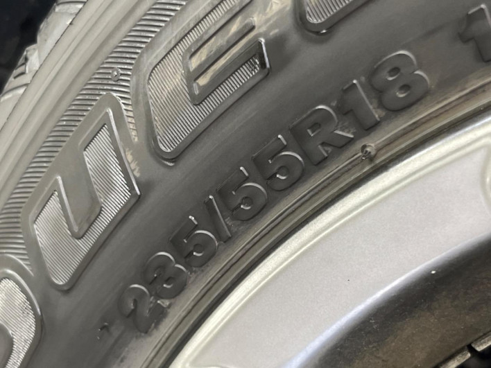 2014 Toyota Harrier DBA-ZSU60W (UW-69ef59082c4c4)[15]