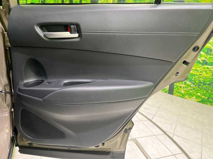 2025 Toyota Corolla Cross 6AA-ZVG13 (UW-69ef59095499e)[19]