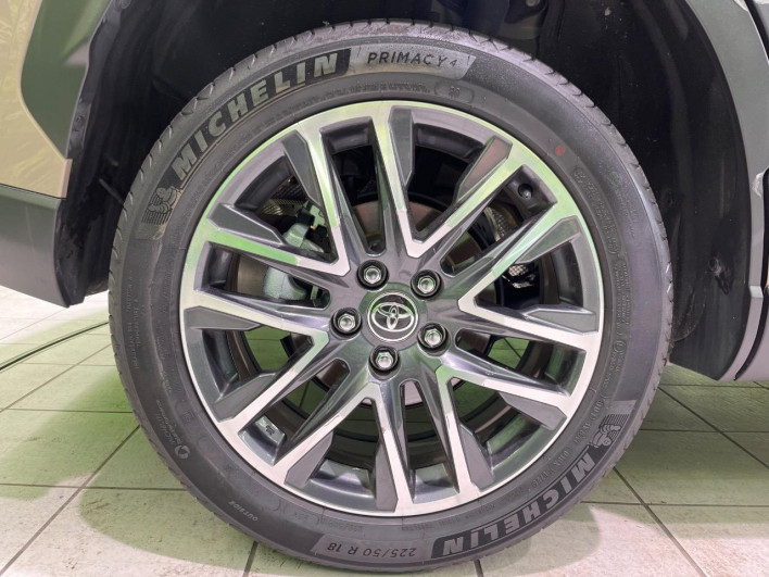 2025 Toyota Corolla Cross 6AA-ZVG13 (UW-69ef59095499e)[14]