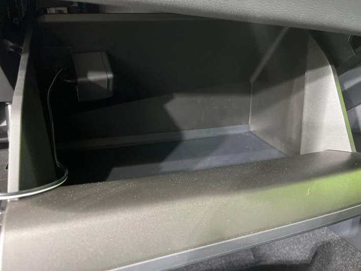 2025 Toyota Corolla Cross 6AA-ZVG13 (UW-69ef59095499e)[26]