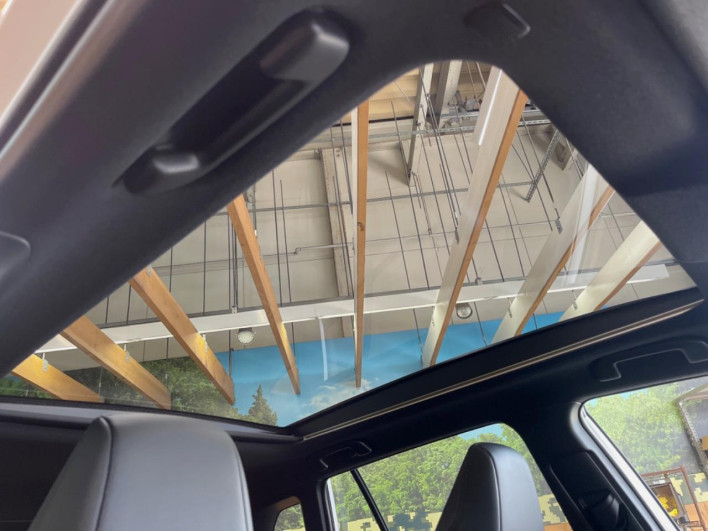 2026 Toyota Corolla Cross 6AA-ZVG13 (UW-69ef5909dcb17)[28]