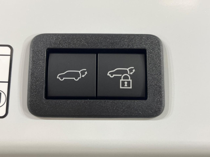 2026 Toyota Corolla Cross 6AA-ZVG13 (UW-69ef590a212ae)[25]