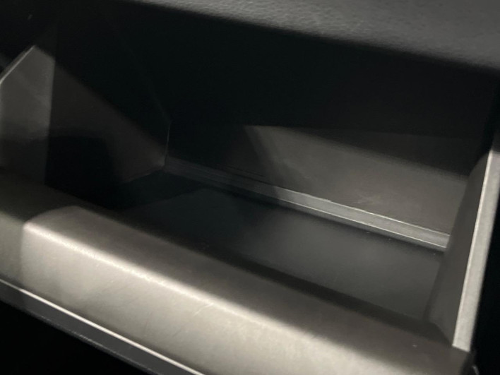 2021 Toyota Corolla Cross 6AA-ZVG15 (UW-69ef590bc864a)[7]