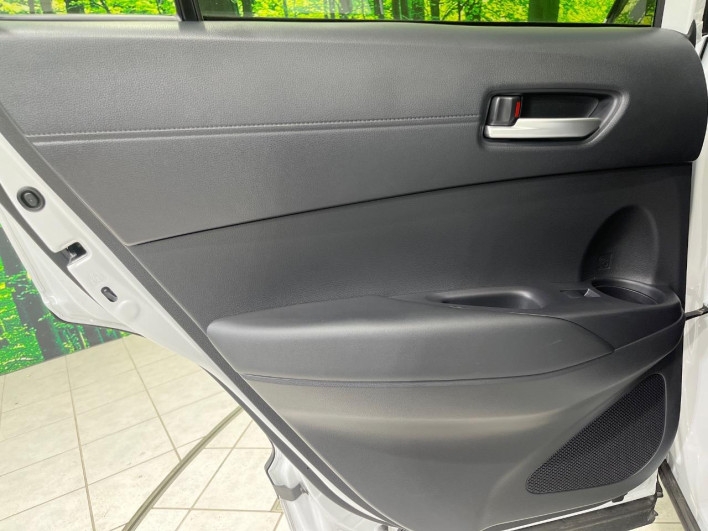 2025 Toyota Corolla Cross 6AA-ZVG16 (UW-69ef590c08ac4)[22]