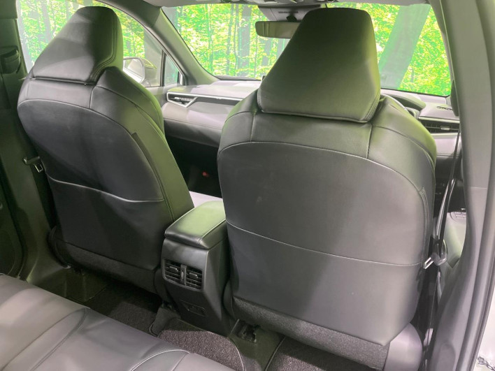 2025 Toyota Corolla Cross 6AA-ZVG16 (UW-69ef590c08ac4)[16]