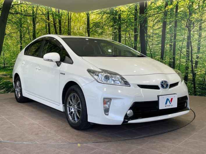 2015 Toyota Prius DAA-ZVW30 (UW-69ef590c2007c)[29]