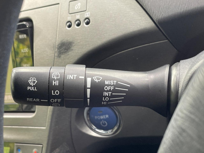 2015 Toyota Prius DAA-ZVW30 (UW-69ef590c2007c)[16]