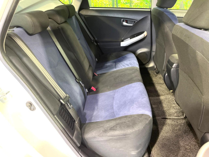 2012 Toyota Prius DAA-ZVW30 (UW-69ef590dc2aa2)[29]