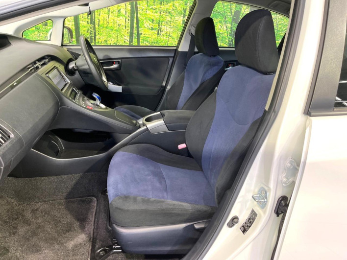 2012 Toyota Prius DAA-ZVW30 (UW-69ef590dc2aa2)[15]