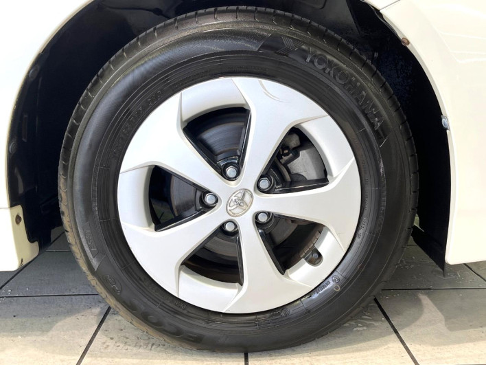 2012 Toyota Prius DAA-ZVW30 (UW-69ef590dc2aa2)[25]