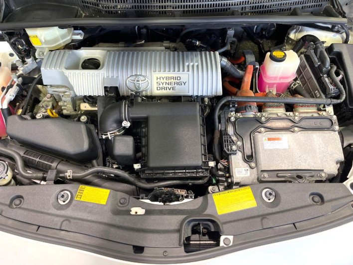 2012 Toyota Prius DAA-ZVW30 (UW-69ef590dc2aa2)[5]