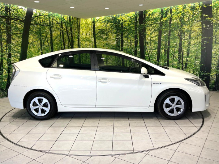 2012 Toyota Prius DAA-ZVW30 (UW-69ef590dc2aa2)[21]