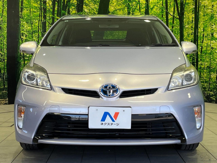 2013 Toyota Prius DAA-ZVW30 (UW-69ef590e0a6c3)[16]