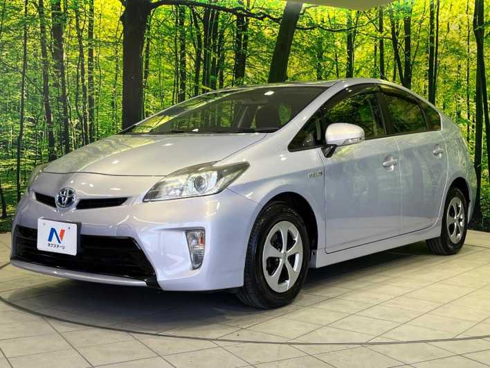 2013 Toyota Prius DAA-ZVW30 (UW-69ef590e0a6c3)[15]