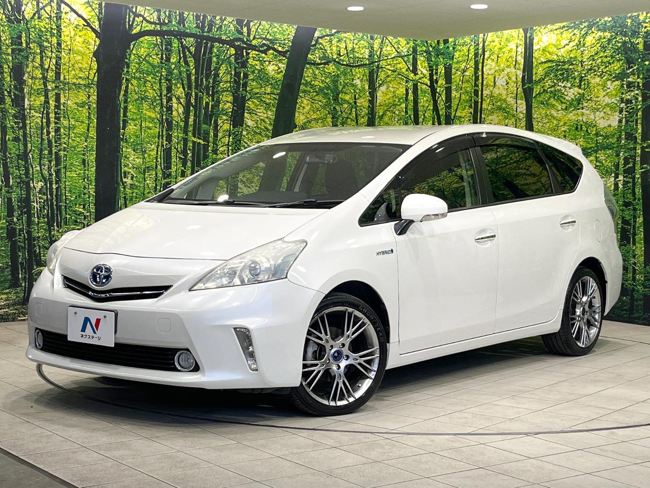 2013 Toyota Prius α DAA-ZVW41W