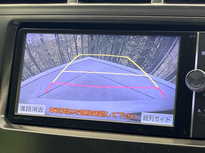 2014 Toyota Prius α DAA-ZVW41W (UW-69ef590f64419)[13]