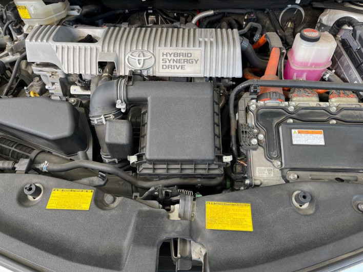 2014 Toyota Prius α DAA-ZVW41W (UW-69ef590f64419)[4]