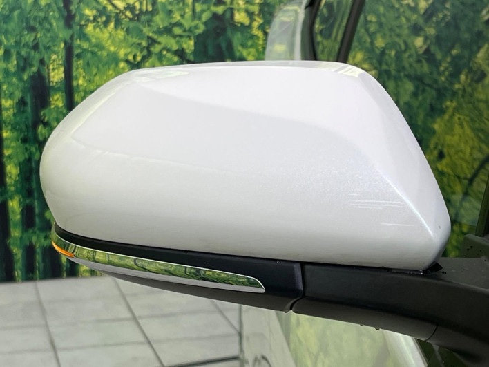 2016 Toyota Prius DAA-ZVW50 (UW-69ef59100d8f6)[13]