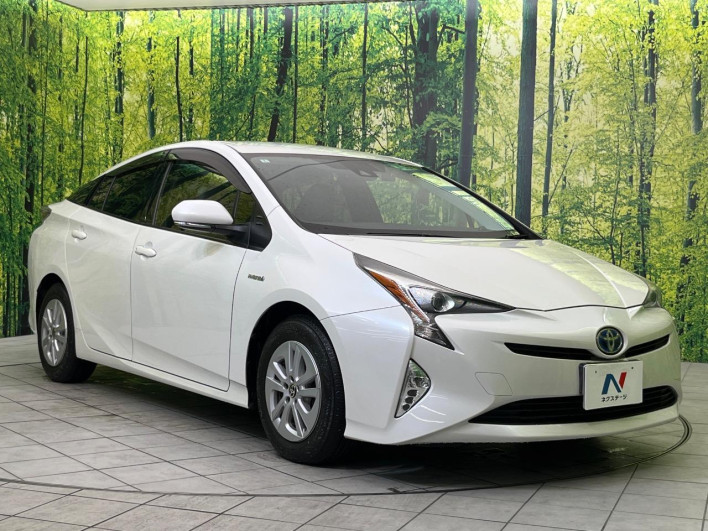 2016 Toyota Prius DAA-ZVW50 (UW-69ef59100d8f6)[6]