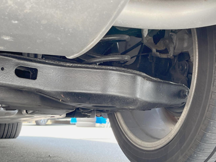 2016 Toyota Prius DAA-ZVW50 (UW-69ef59102219d)[23]