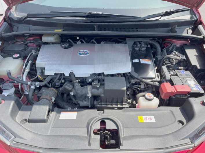 2016 Toyota Prius DAA-ZVW50 (UW-69ef59102219d)[4]