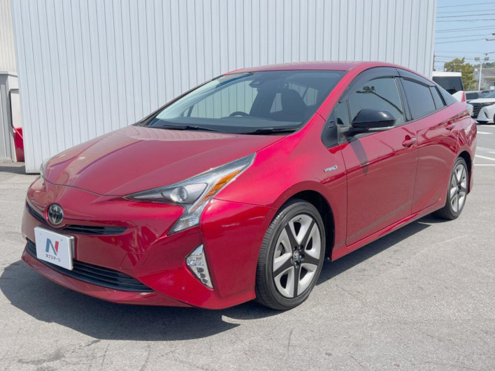 2016 Toyota Prius DAA-ZVW50 (UW-69ef59102219d)[5]