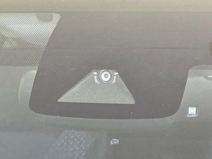 2017 Toyota Prius DAA-ZVW50 (UW-69ef591165897)[6]