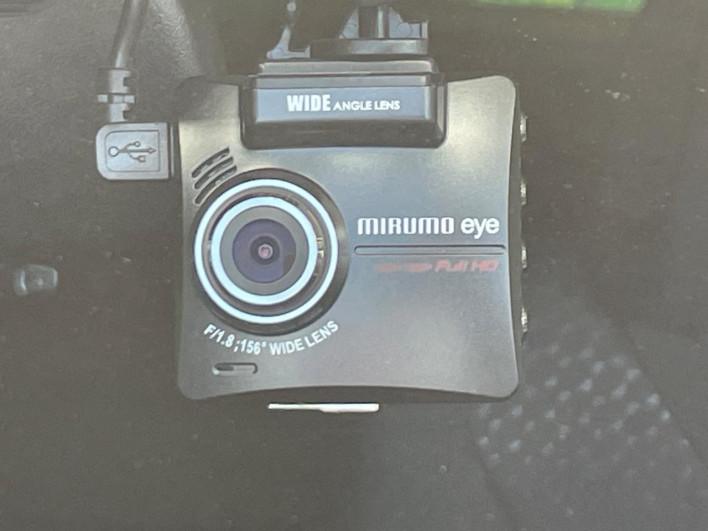 2017 Toyota Prius DAA-ZVW50 (UW-69ef591165897)[5]