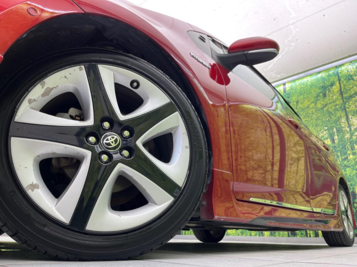 2016 Toyota Prius DAA-ZVW51 (UW-69ef5911c5b6d)[17]