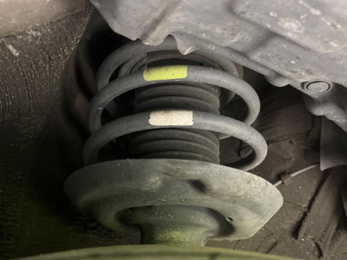 2016 Toyota Prius DAA-ZVW51 (UW-69ef5911c5b6d)[19]