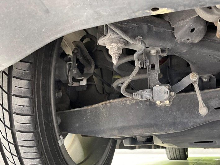 2016 Toyota Prius DAA-ZVW51 (UW-69ef5911c5b6d)[8]