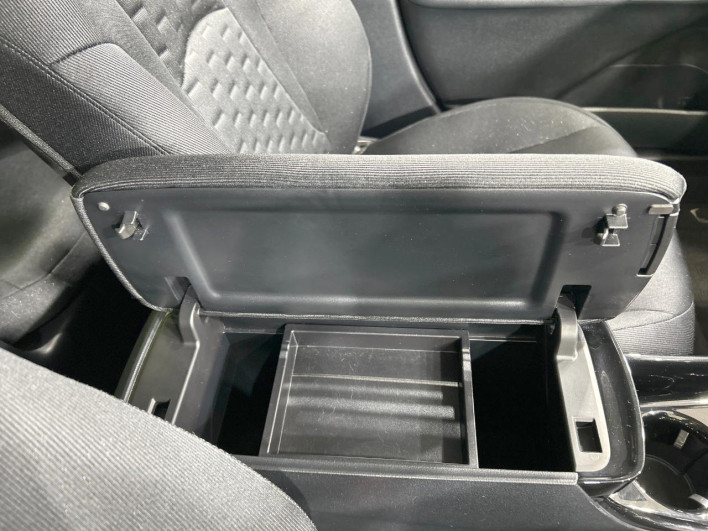 2019 Toyota Prius PHV DLA-ZVW52 (UW-69ef5911d12ce)[28]