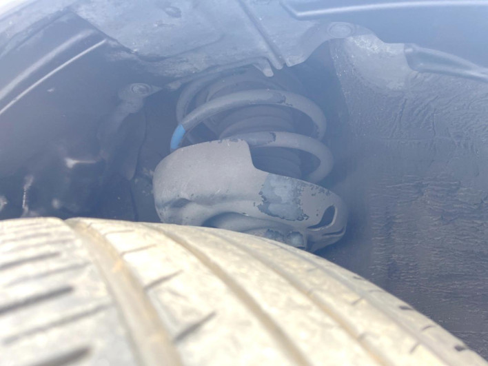 2019 Toyota Prius DAA-ZVW55 (UW-69ef591352348)[6]