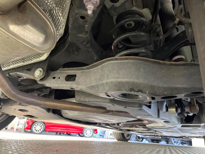 2019 Toyota Corolla Sport 6AA-ZWE211H (UW-69ef5913c8932)[21]