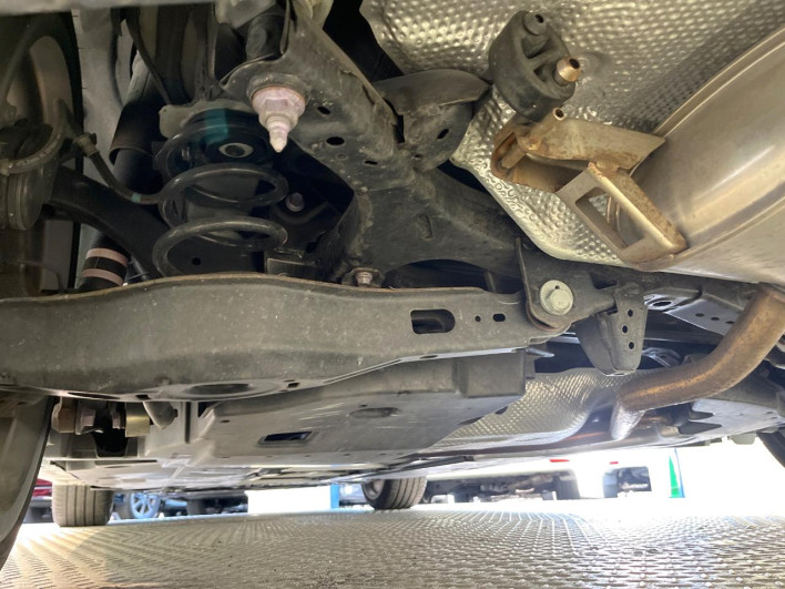 2019 Toyota Corolla Sport 6AA-ZWE211H (UW-69ef5913c8932)[22]