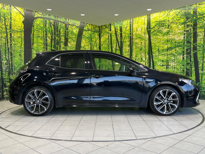 2020 Toyota Corolla Sport 6AA-ZWE211H (UW-69ef59150f0e5)[16]