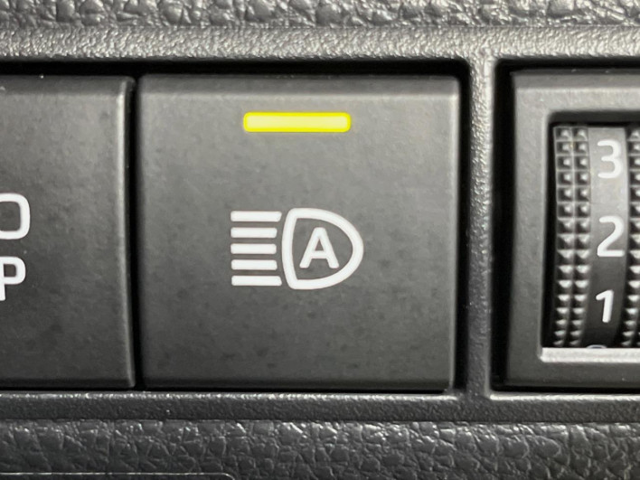 2023 Toyota Corolla Touring 6AA-ZWE219W (UW-69ef5915632a7)[24]