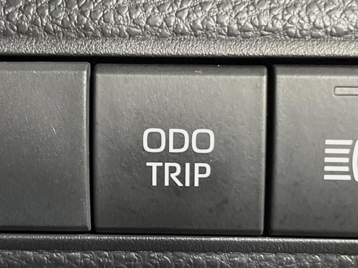 2023 Toyota Corolla Touring 6AA-ZWE219W (UW-69ef5915632a7)[25]