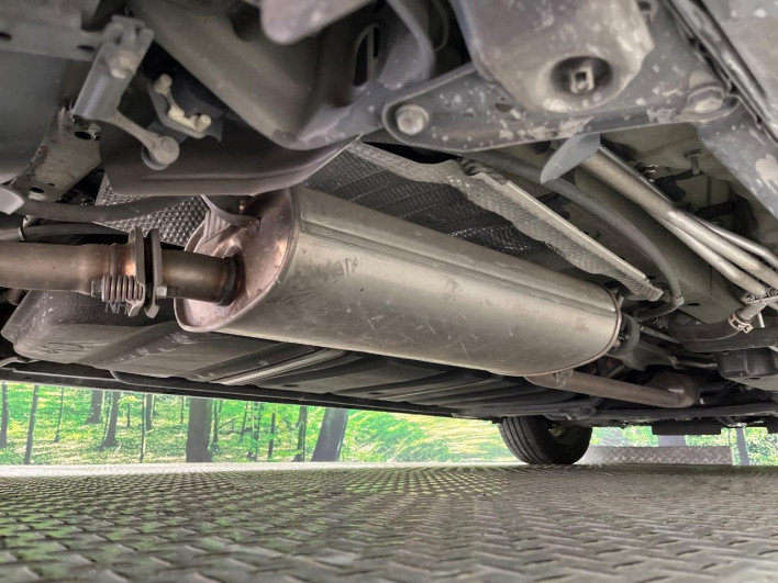 2019 Toyota Voxy DAA-ZWR80W (UW-69ef591602ee7)[13]