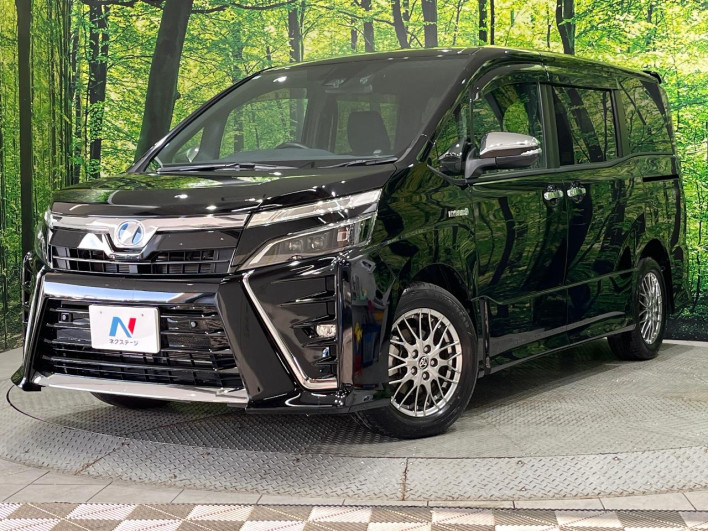 2019 Toyota Voxy DAA-ZWR80W (UW-69ef591602ee7)[0]
