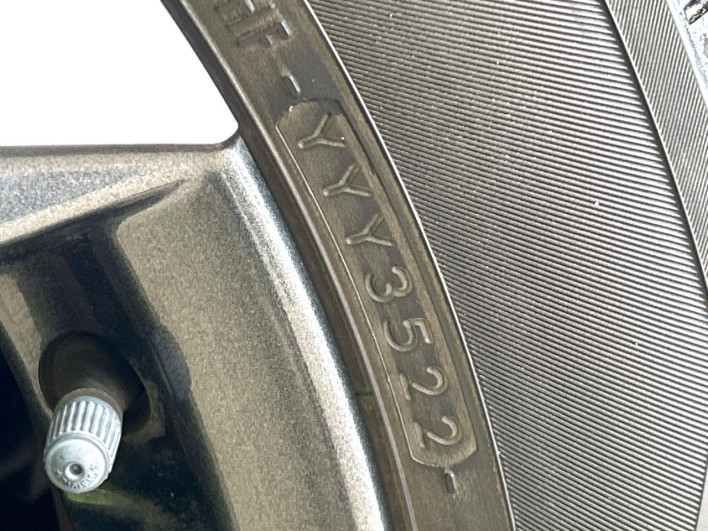 2022 Toyota Voxy 6AA-ZWR90W (UW-69ef5917781ad)[17]