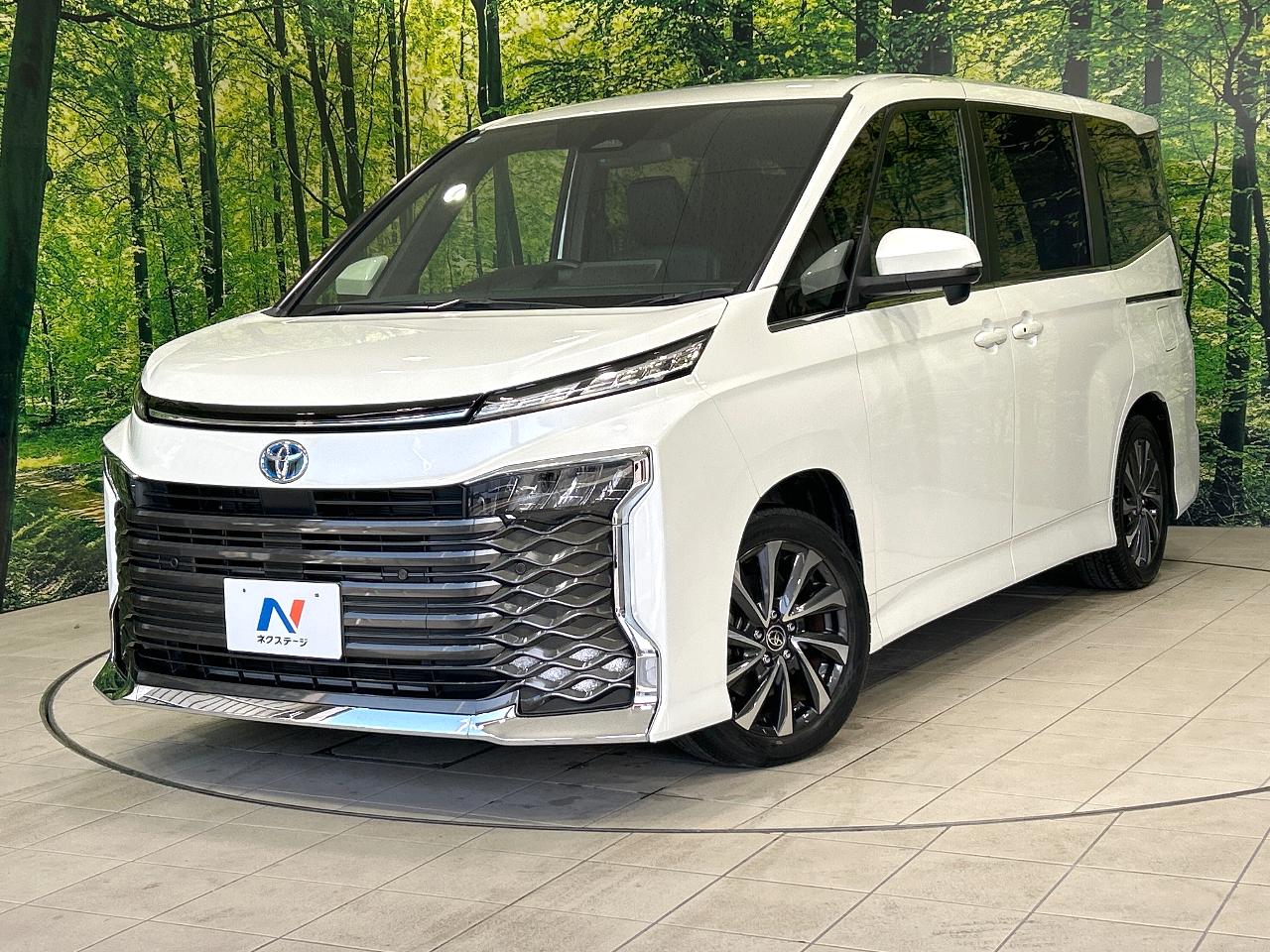 2022 Toyota Voxy 6AA-ZWR90W