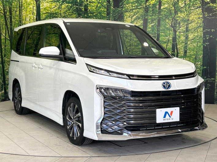 2022 Toyota Voxy 6AA-ZWR90W (UW-69ef5917781ad)[11]