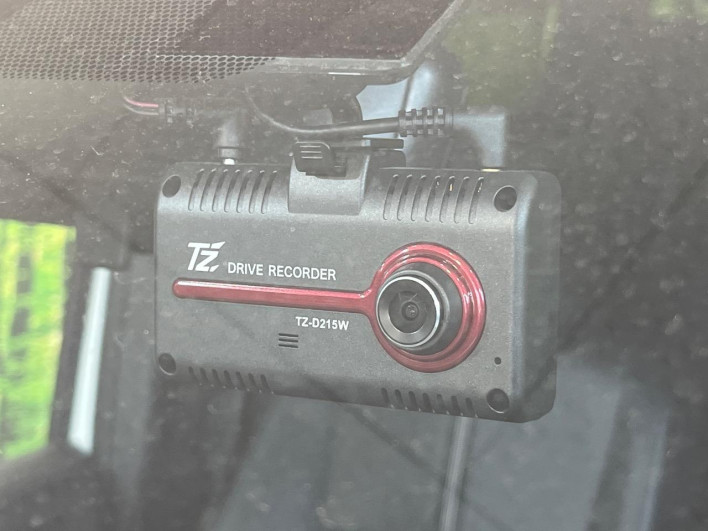 2022 Toyota Noah 6AA-ZWR90W (UW-69ef5917a0f9e)[23]