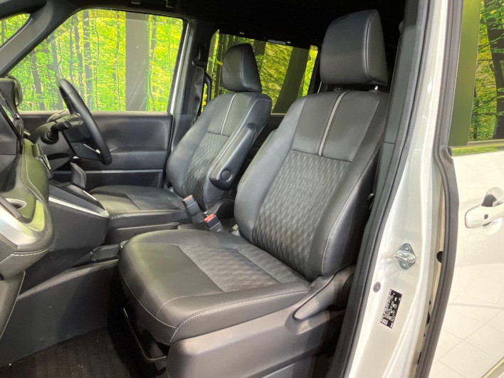 2022 Toyota Noah 6AA-ZWR90W (UW-69ef5917a0f9e)[13]