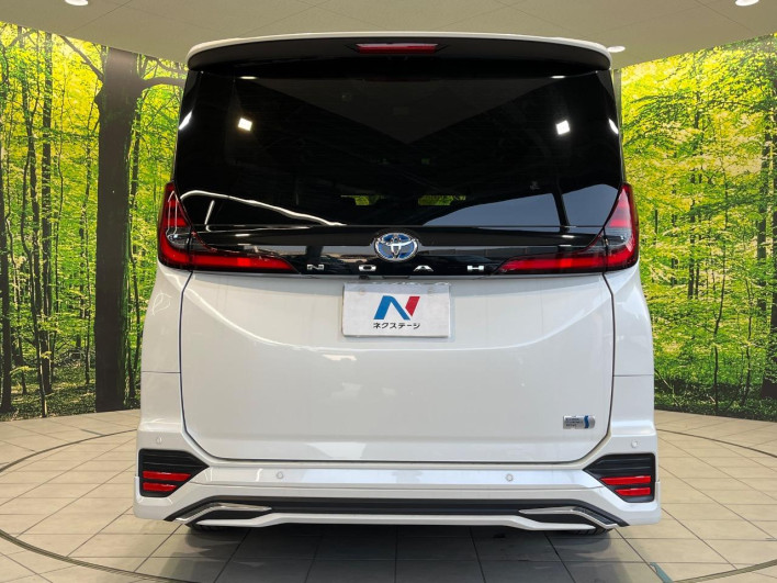 2022 Toyota Noah 6AA-ZWR90W (UW-69ef5917a0f9e)[20]